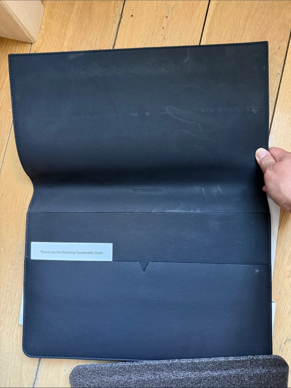 Von Holzhausen Black Leather MacBook Portfolio